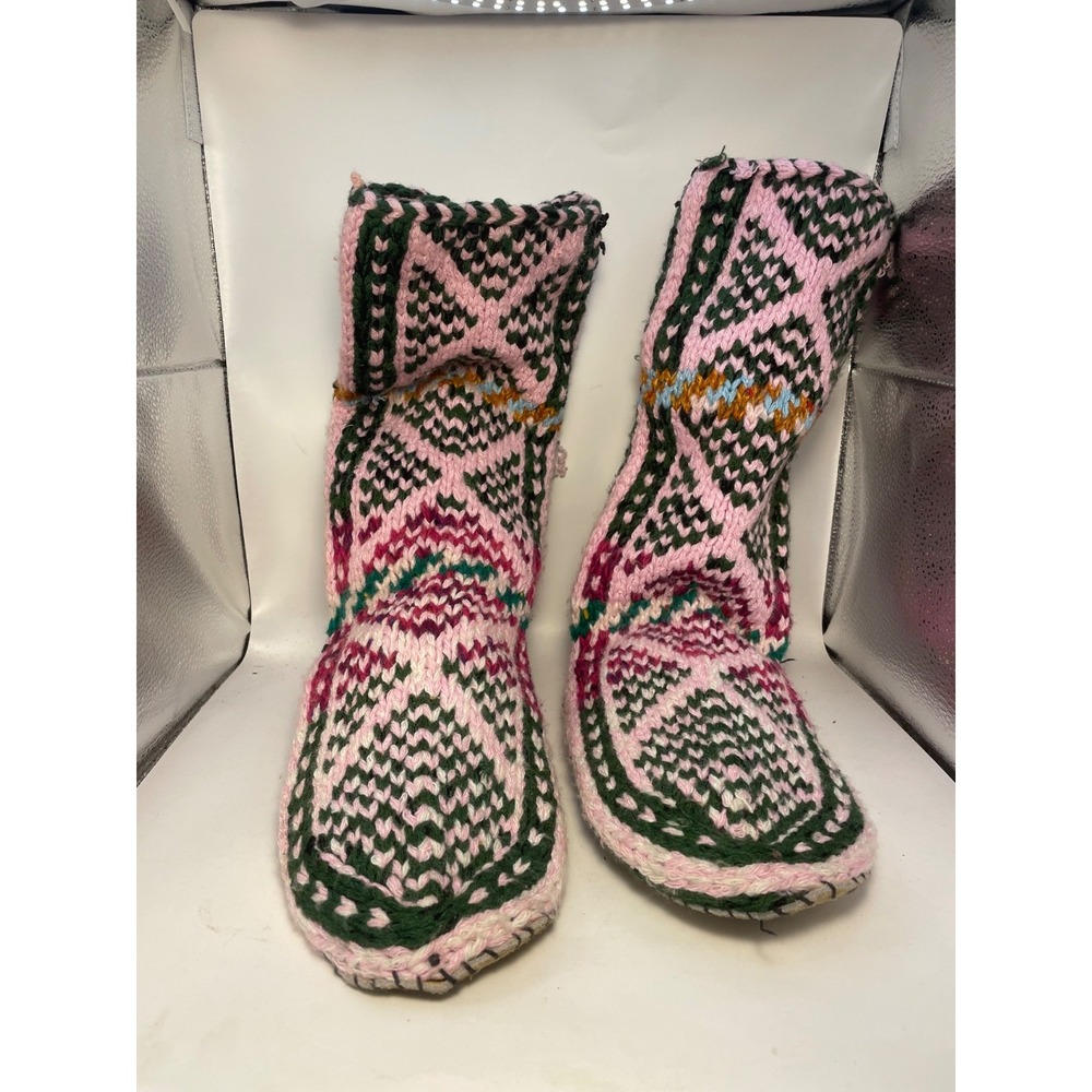 Mukluks Bootie Slippers Womens Med 7-8 Tall Pull On Faux Fur Knit
